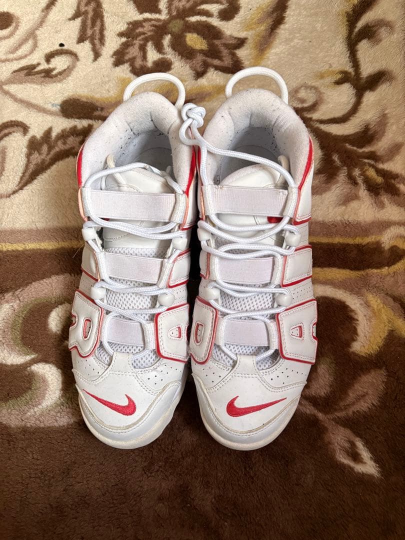 Nike Air More Uptempo ホワイト/レッド
