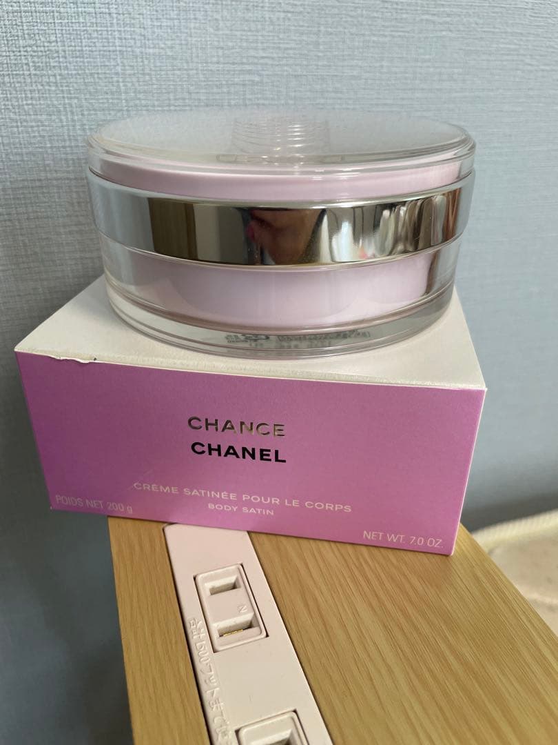 CHANEL CHANCE サテンボディクリーム 200g シャネル / チャンス クリーム サテンの公式商品情報｜美容・化粧品