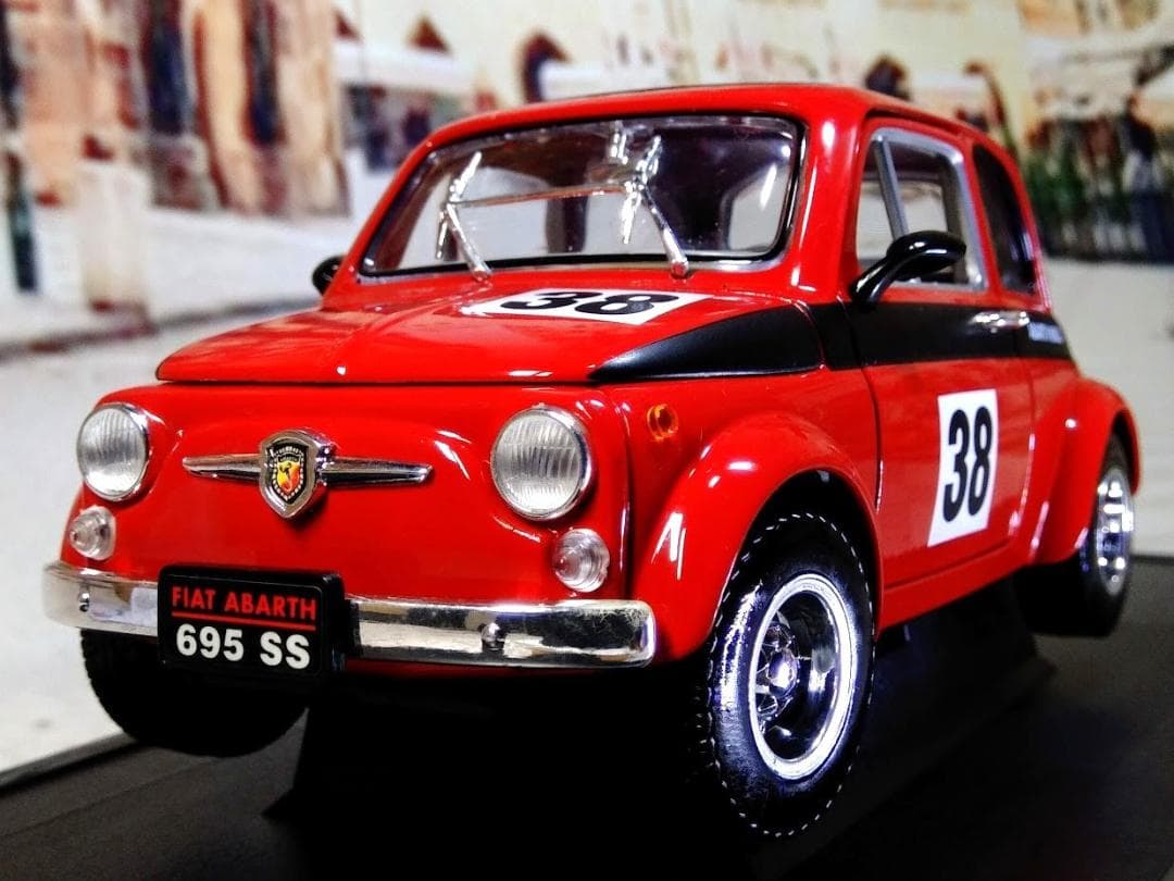 1/18 ロードシグネチャー 1963 フィアット アバルト 695SS - メルカリ