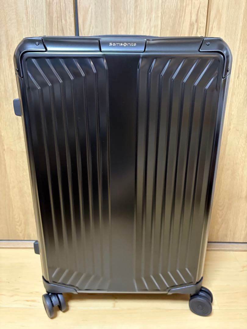 ベ*ン様 サムソナイトSamsoniteキャリーケースSPINNER71L新品