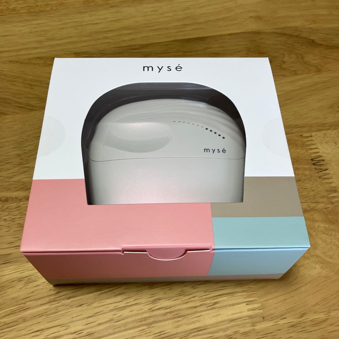 新品未開封　mysé ヘアブラシ MS-90W