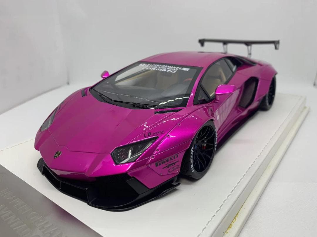 JUC 1/18 ランボルギーニ アヴェンタドール LB AVENTADOR AUTOart 1/18 ランボルギーニ アヴェンタドール SVJ （パール