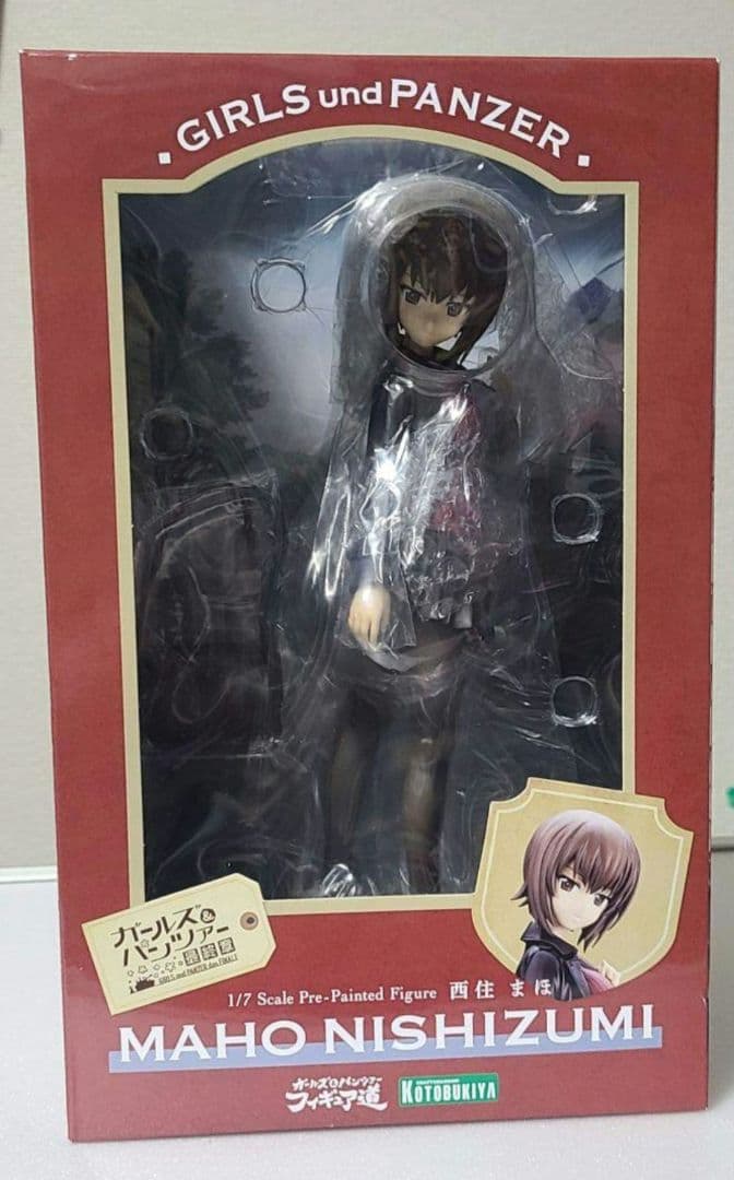 最終価格☆新品未開封☆西住まほフィギュア ガルパン 特典クール顔パーツ付き