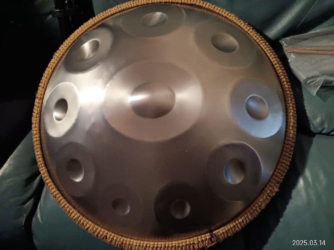 ハンドパン　10音　 22インチ(約56cm)　Dマイナー　 試奏動画あり