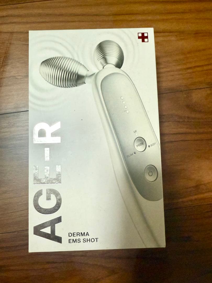 ボディ・フェイスケア MEDICUBE AGE-R DERMA EMS SHOT