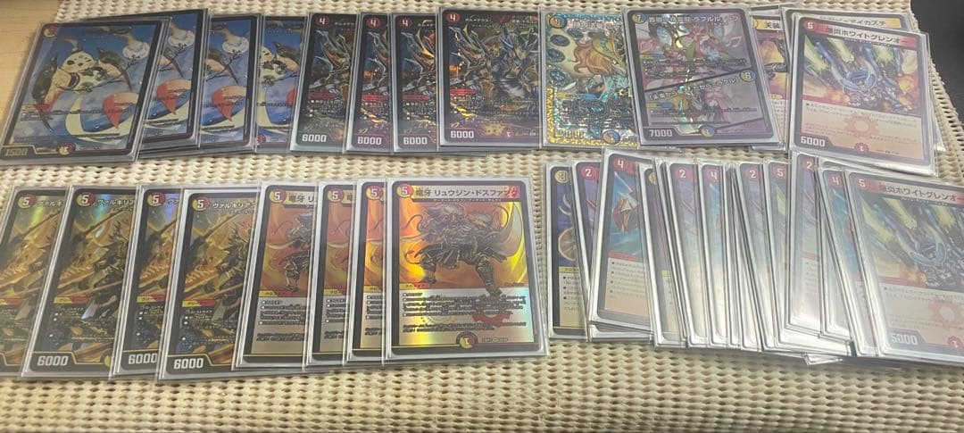 デュエル・マスターズ　引退品　赤白サムライ