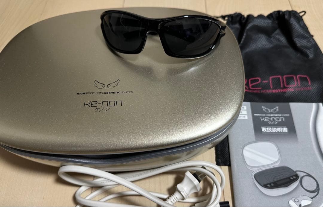 KE-NON 脱毛器 v.8.4J サングラス付き