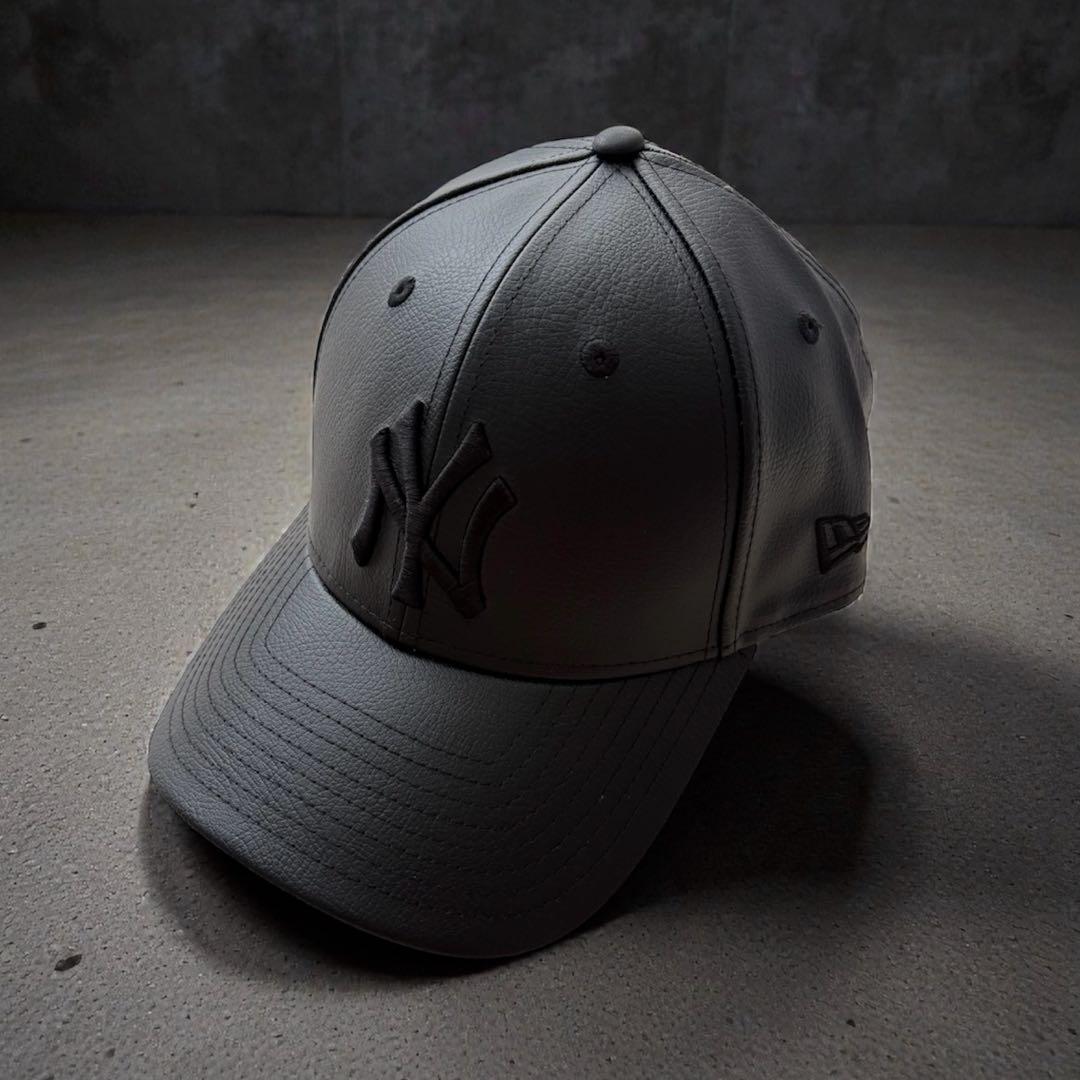 新品THE CAP ブラックレザーキャップ ヤンキース 9FORTY ニューエラ