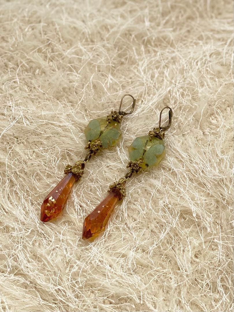 レネットエミラベル reinette ペアピアス 蝶 標本 シャンデリア