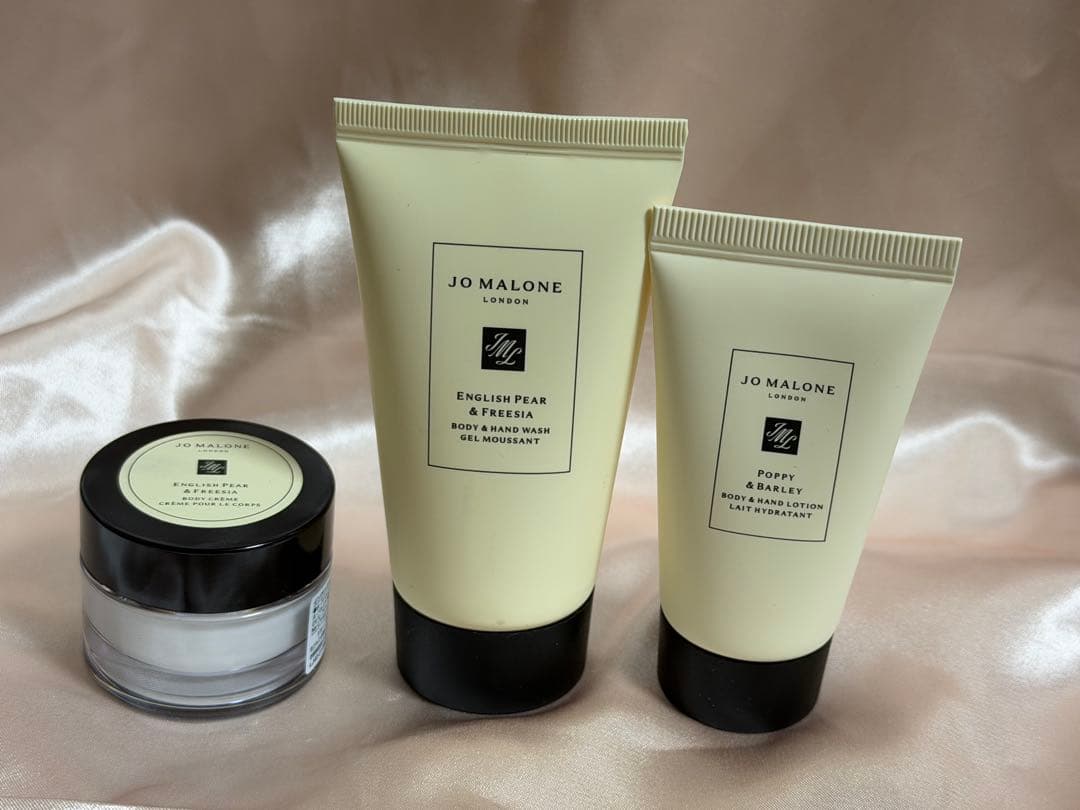 新品　jomalone ジョーマローン　イングリッシュペアー&フリージア　ポピー イングリッシュ ぺアー ＆ フリージア コロン | ジョー マローン