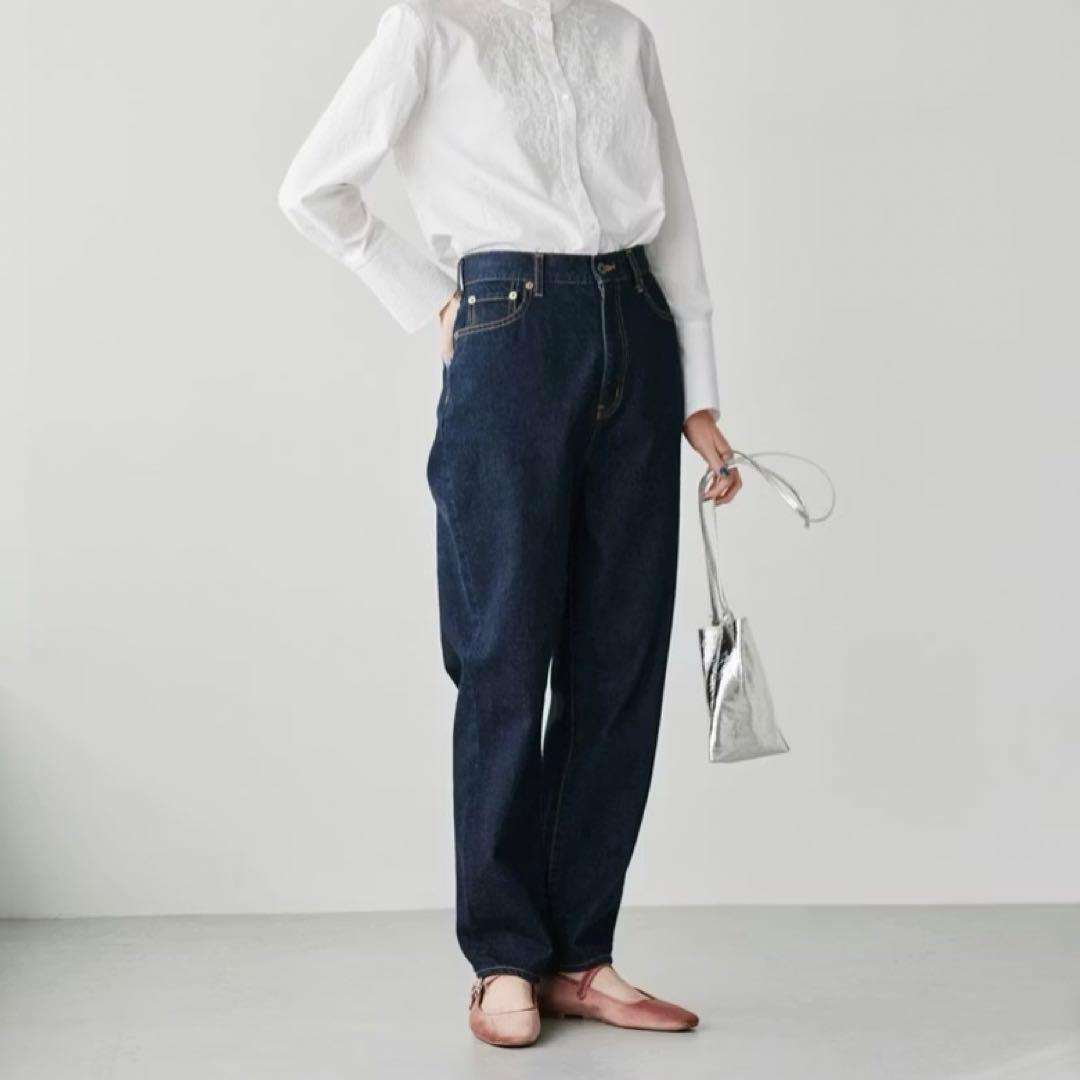 「カジュアルすぎない大人顔」新定番のテーパードデニム インディゴ Mサイズ カジュアルすぎない大人顔」新定番のテーパードデニム（Sサイズ / M