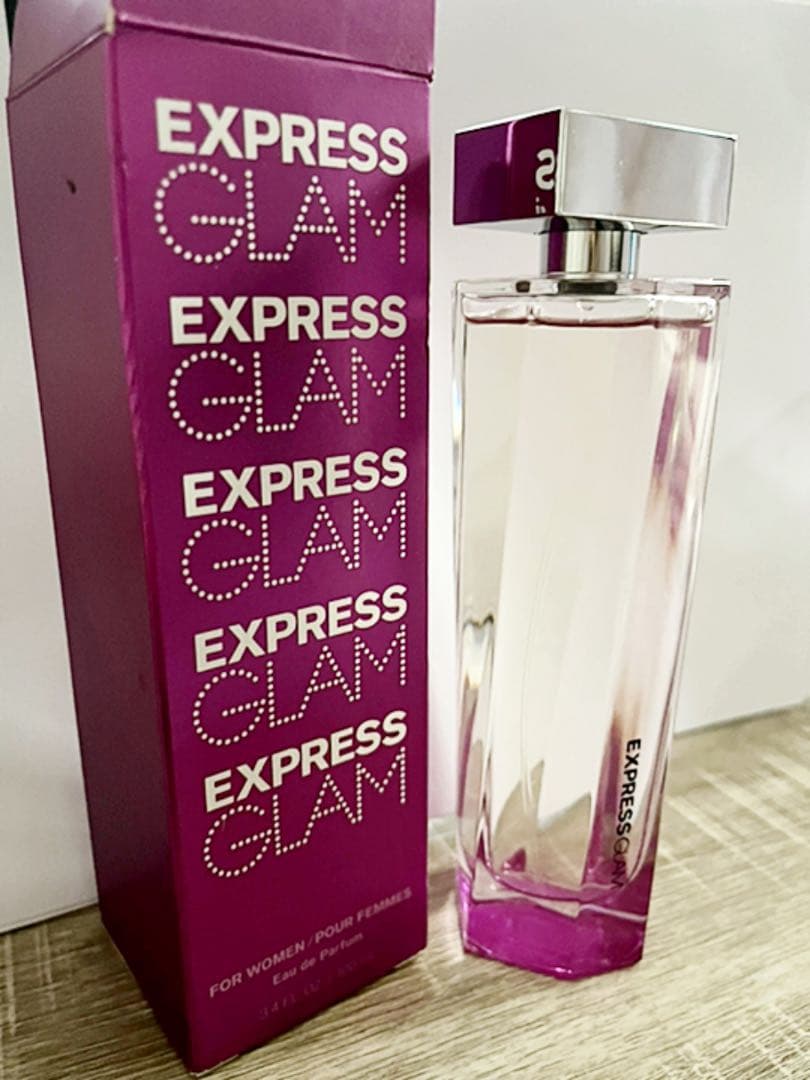 日本未発売　EXPRESS GLAM 香水　100ml 廃盤　レア