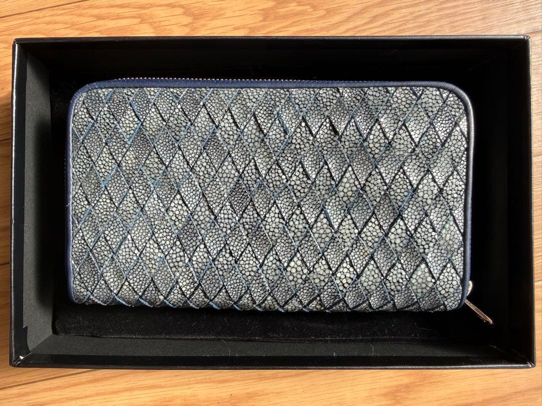 定価約15万 極美品 muta ガルーシャ イントレ ダブルジップ 長財布