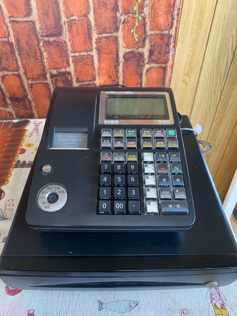 カシオ電子レジスター　TE-300(カラー　ブラック)
