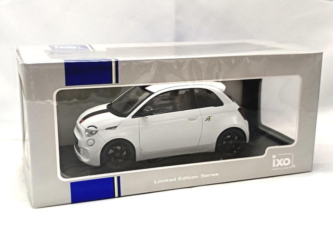 MCG /イクソ 1/18 アバルト 500e 2024 (ホワイト)