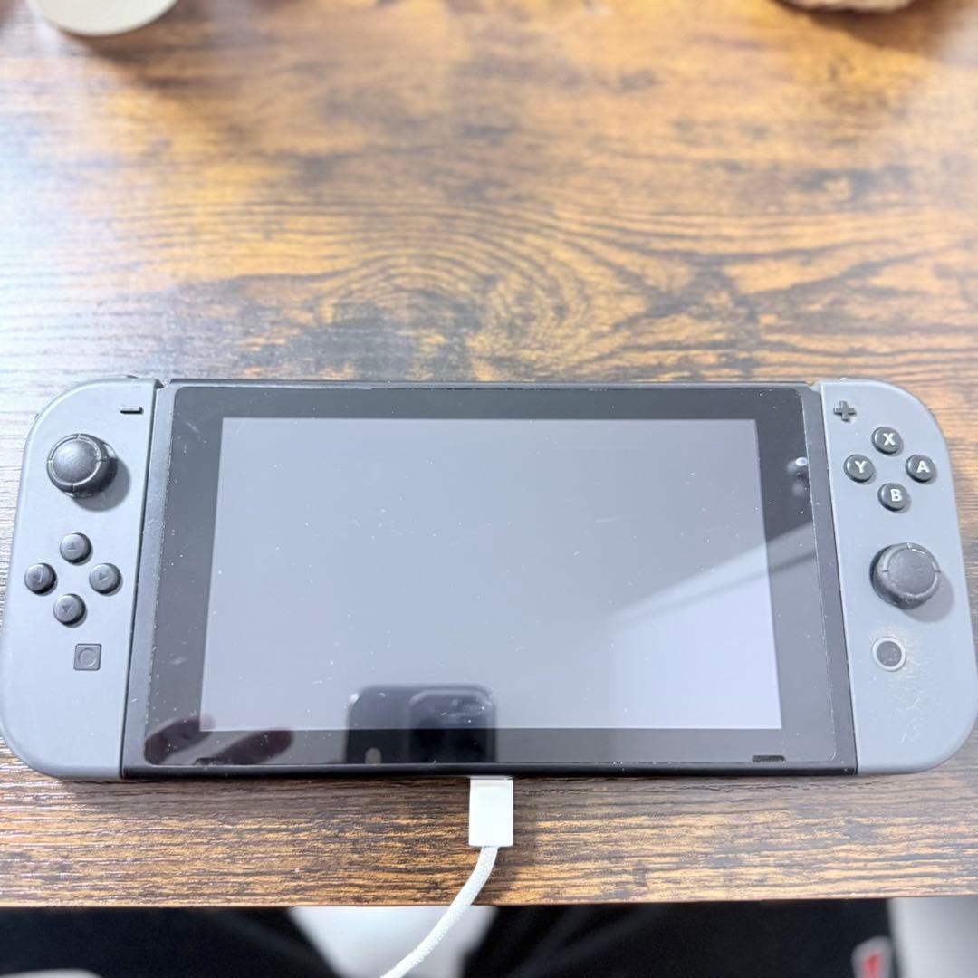 Nintendo Switch グレー　本体のみ