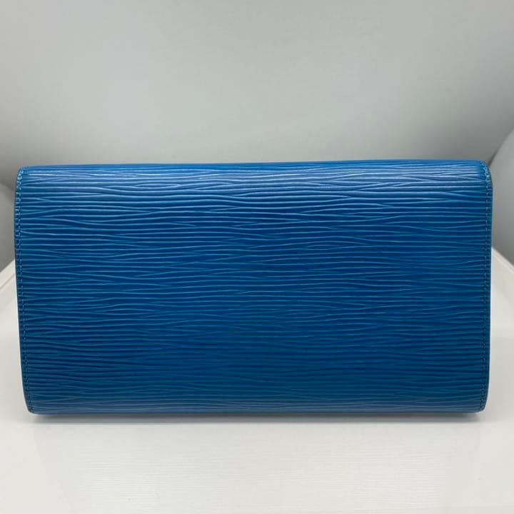 ルイヴィトン エピ 2つ折り長財布 ブルー 美品 - メルカリ