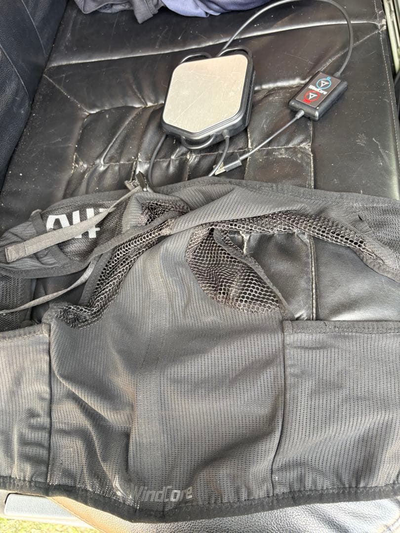 ペルチェベスト　冷房服　空調服