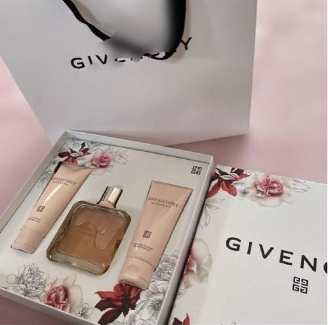 【新品】80ml ジバンシー　イレジスティブル オーデパルファム　2026年購入