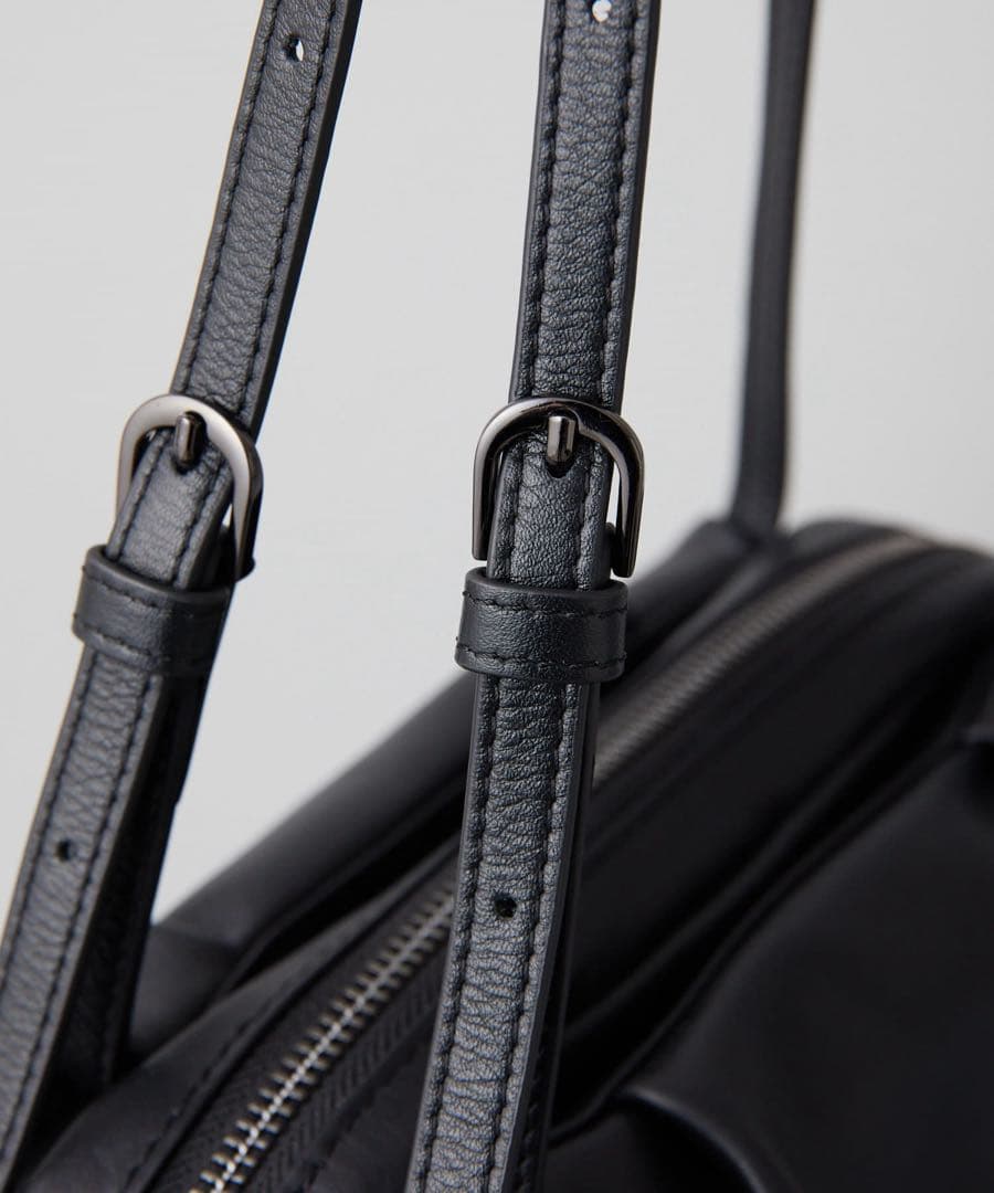 ear PAPILLONNER 《本革/430g》コロンボストンバッグ