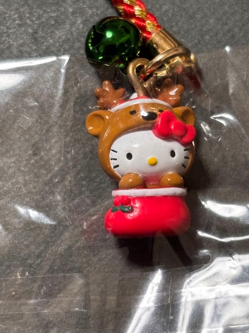 レア❣️未使用未開封❗️ハローキティストラップ クリスマス サンタ靴下2005
