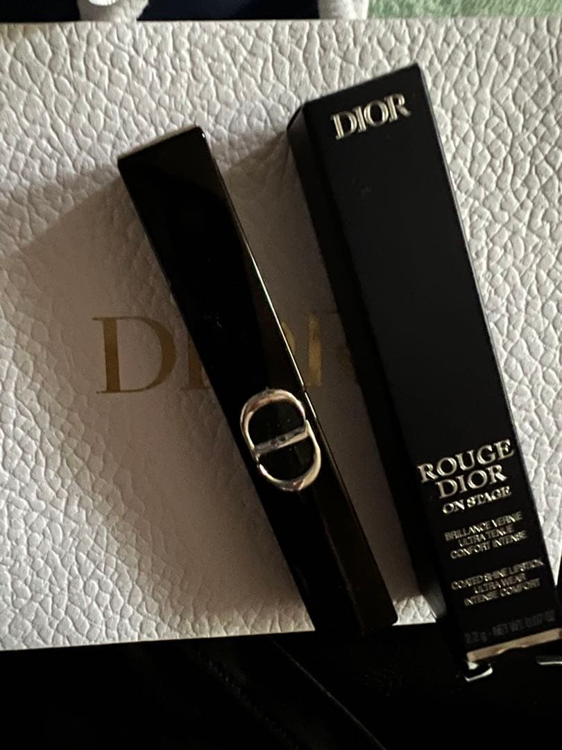 期間限定出品　ディオール　オンステージ　リップ限定222