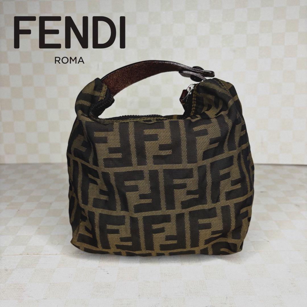 未使用級　FENDI フェンディ　ポーチ　M03 中古・古着通販】FENDI (フェンディ) MARC JACOBS (マークジェイコブス