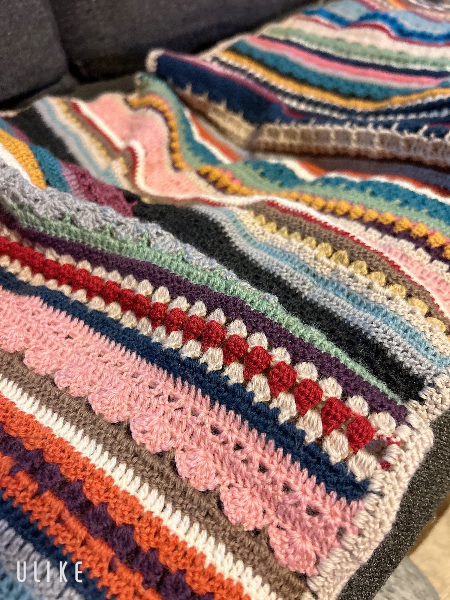 送料込み】ブランケット/スパイシー編み/マルチカバー/ソファーカバー