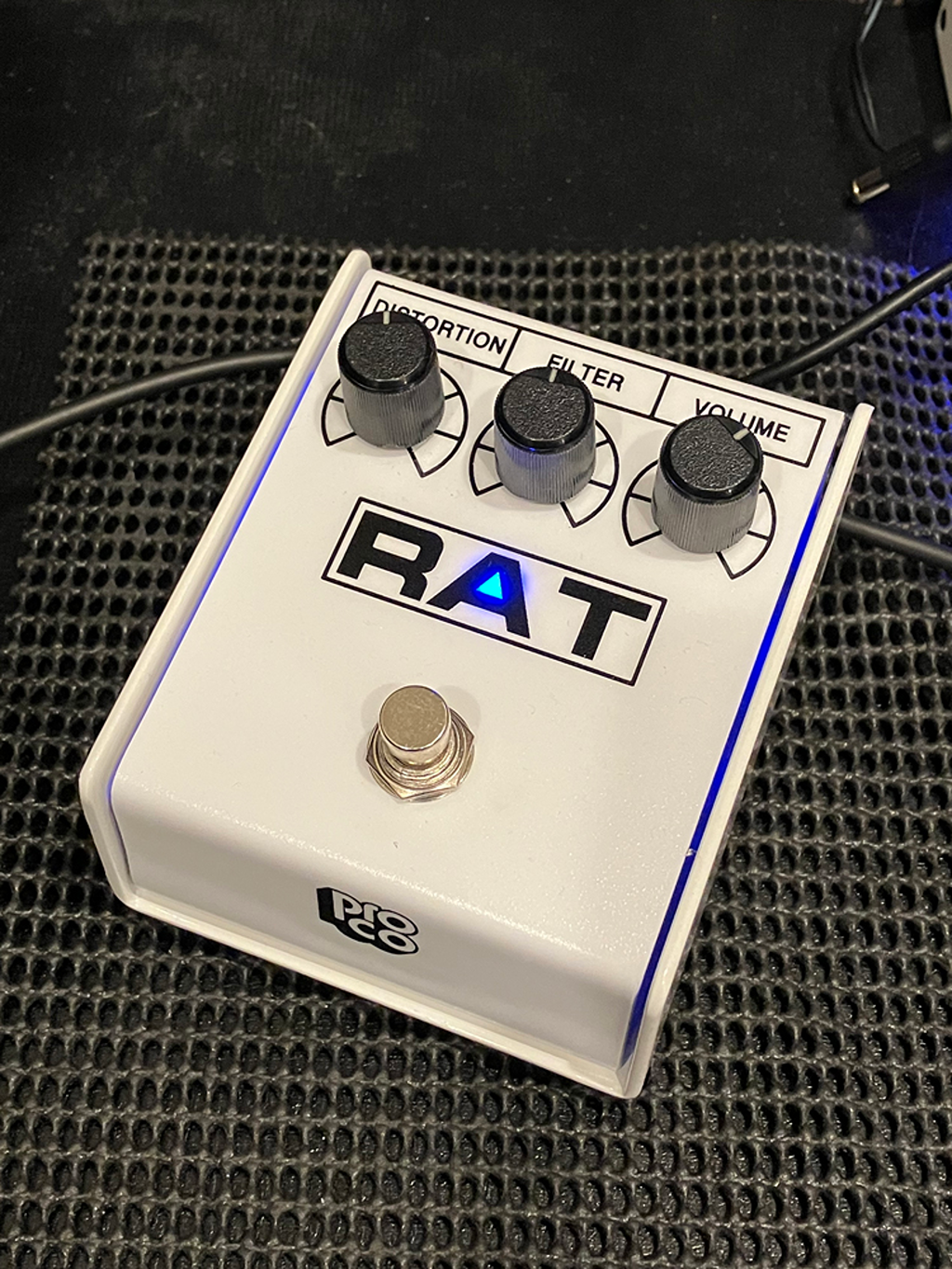 Pro-co イケベオリジナル RAT II White 【限定品】 ｜イケベ楽器店