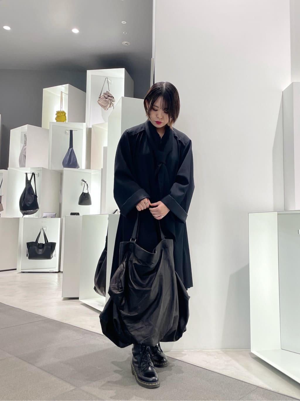 STAFF STYLING｜THE SHOP YOHJI YAMAMOTO