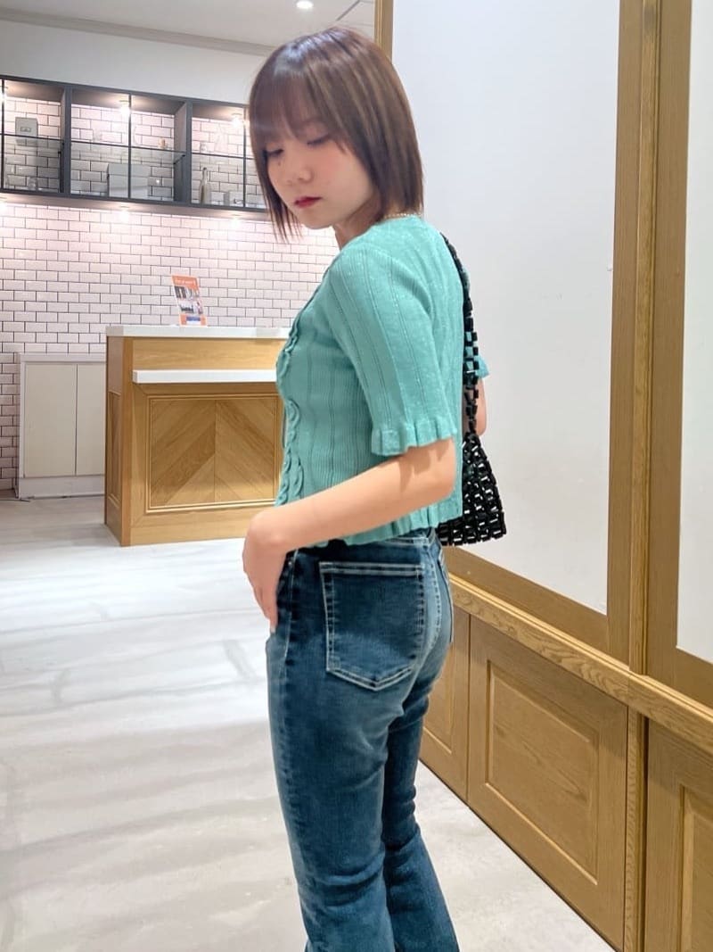 AZUL BY MOUSSY（アズールバイマウジー）公式通販サイト