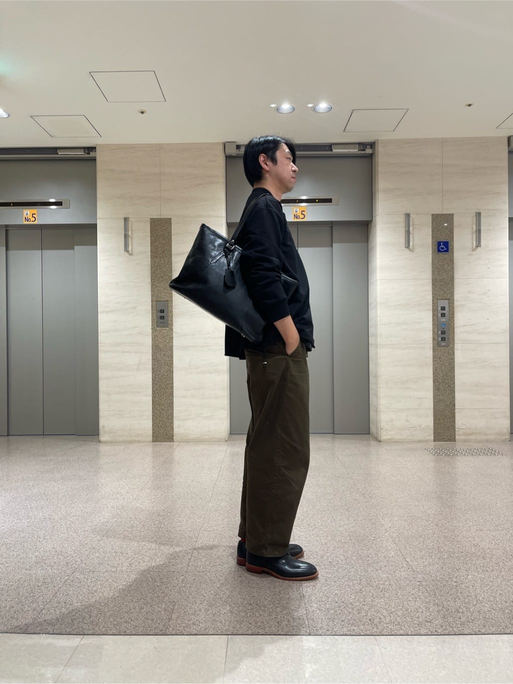 SEEKER 別注】定番 レザートート / A4サイズ対応 キーストラップ付き