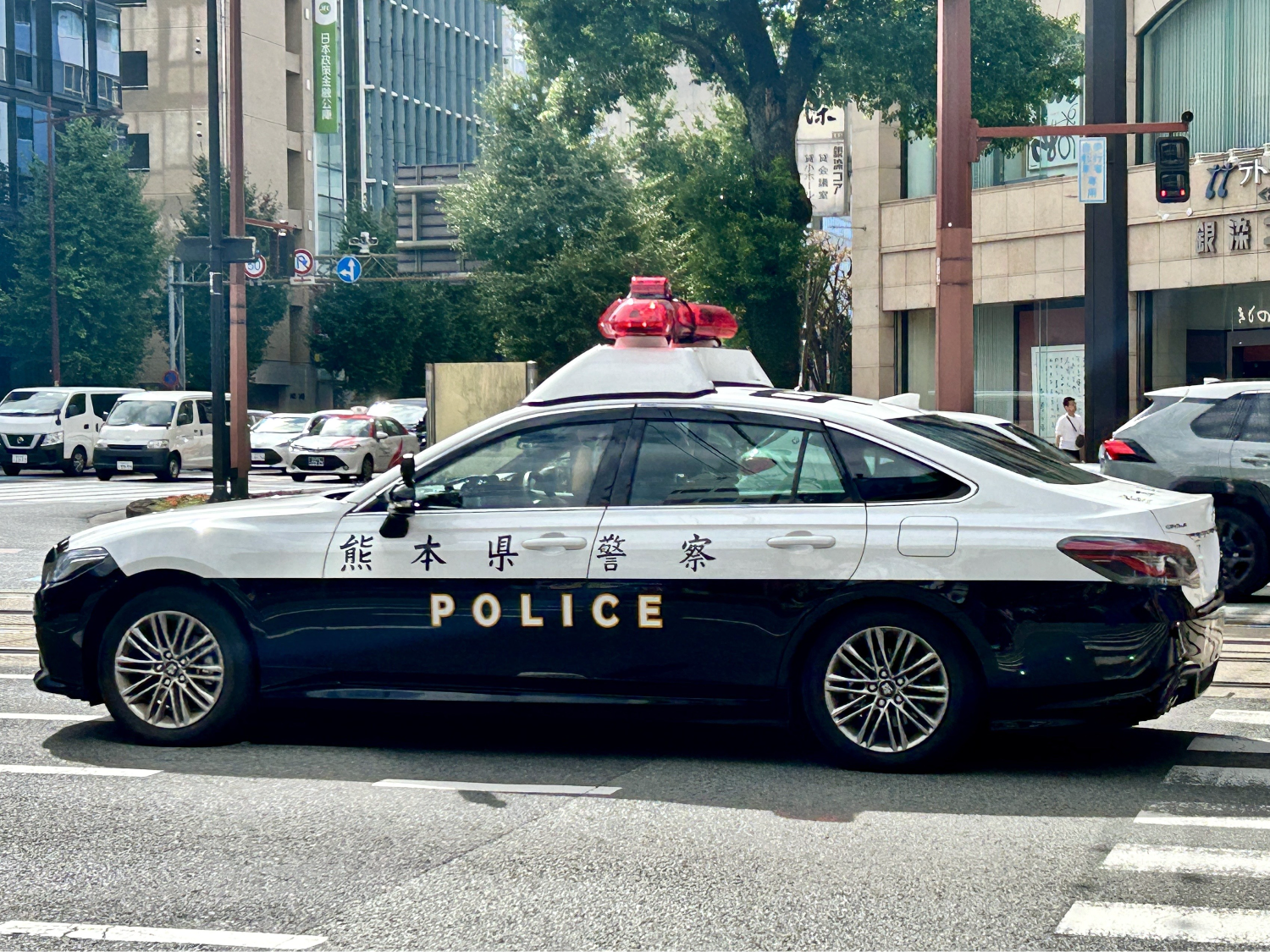 日本にパトカーが誕生してから75年。パトカーに関する話題あれこれ