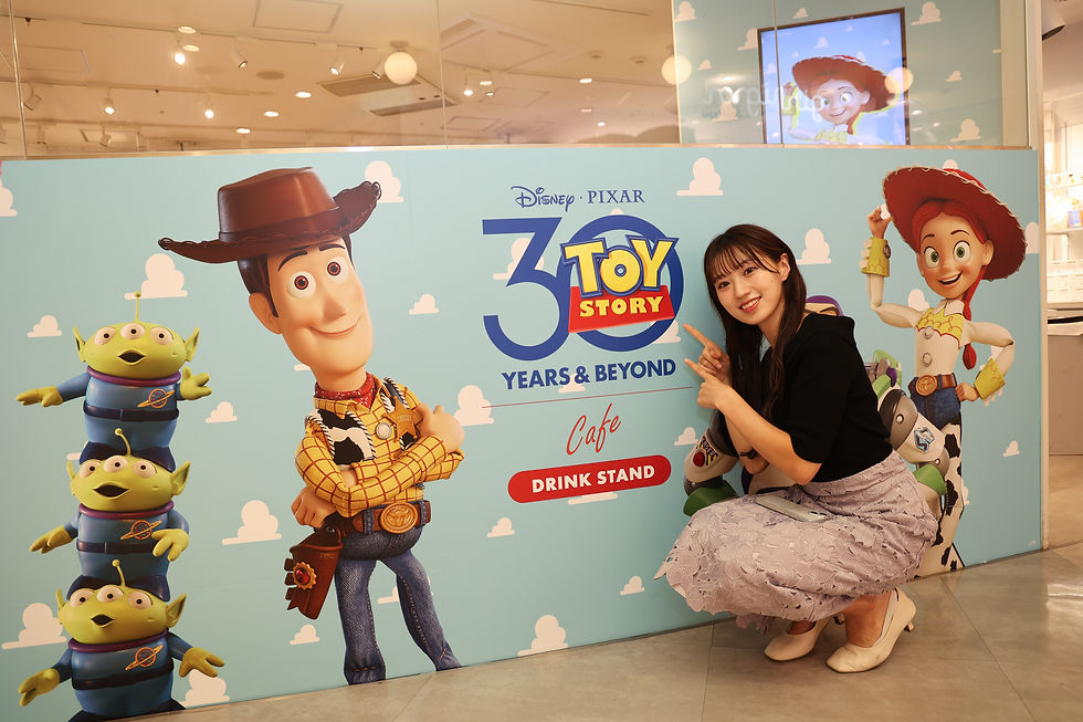 トイ・ストーリー』30周年記念！「OH MY CAFE」ドリンクスタンドが