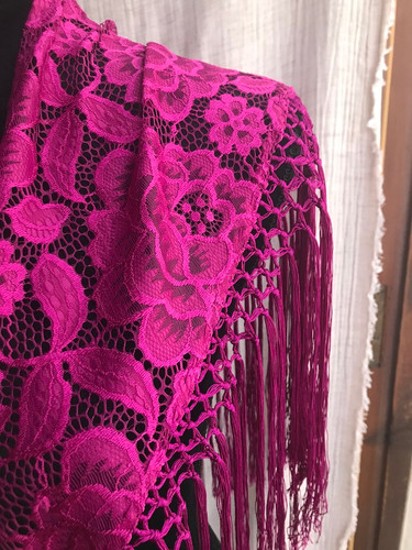 エレガンテレースマントンシージョ ブーゲンビリア | designer's flamenca