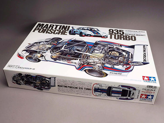 Tamiya 1/12 Martini Porsche 935 Turbo (#12023) | Plasmojo Scale Model