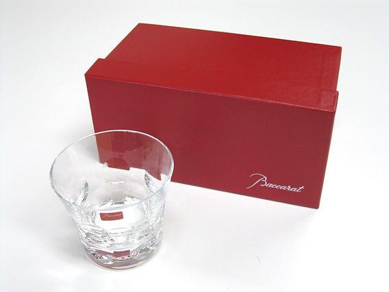 バカラグラス（Baccarat）にレーザー彫刻（クリスタルガラス）