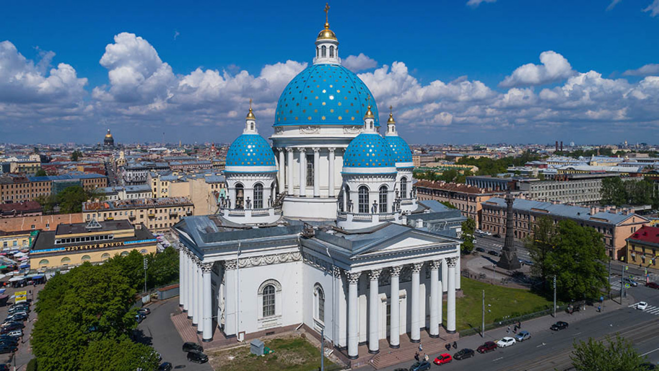 A Guide to St. Petersburg's Most Beautiful Religious Buildings