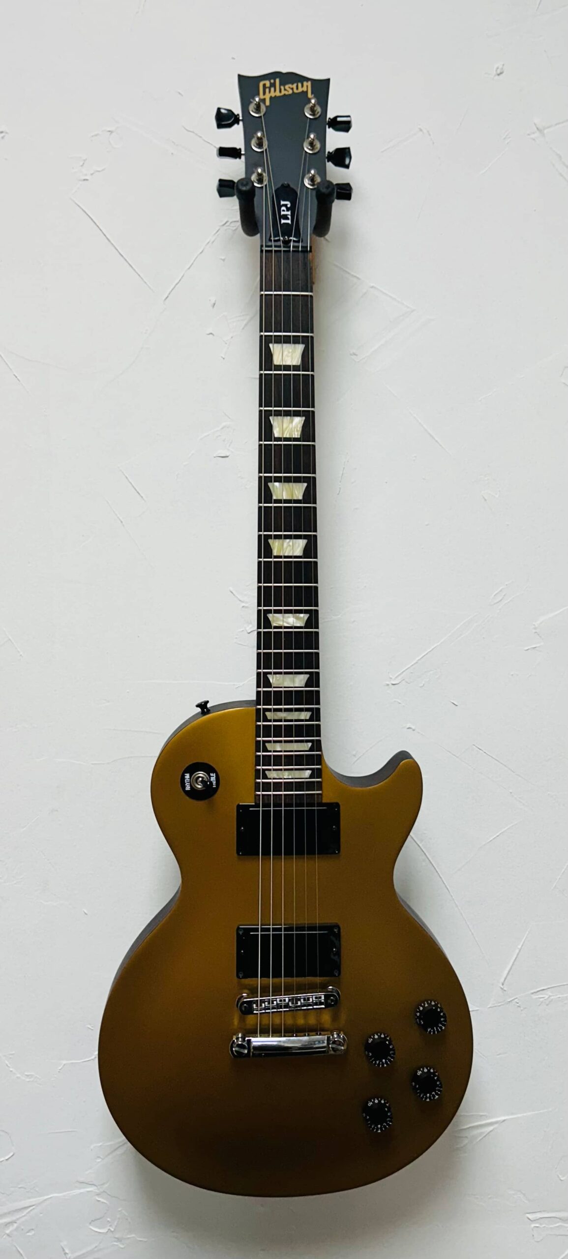 Gibson Les Paul LPJ 2013 w/ Hard Case USED – Stacy's Music Shop, Inc.