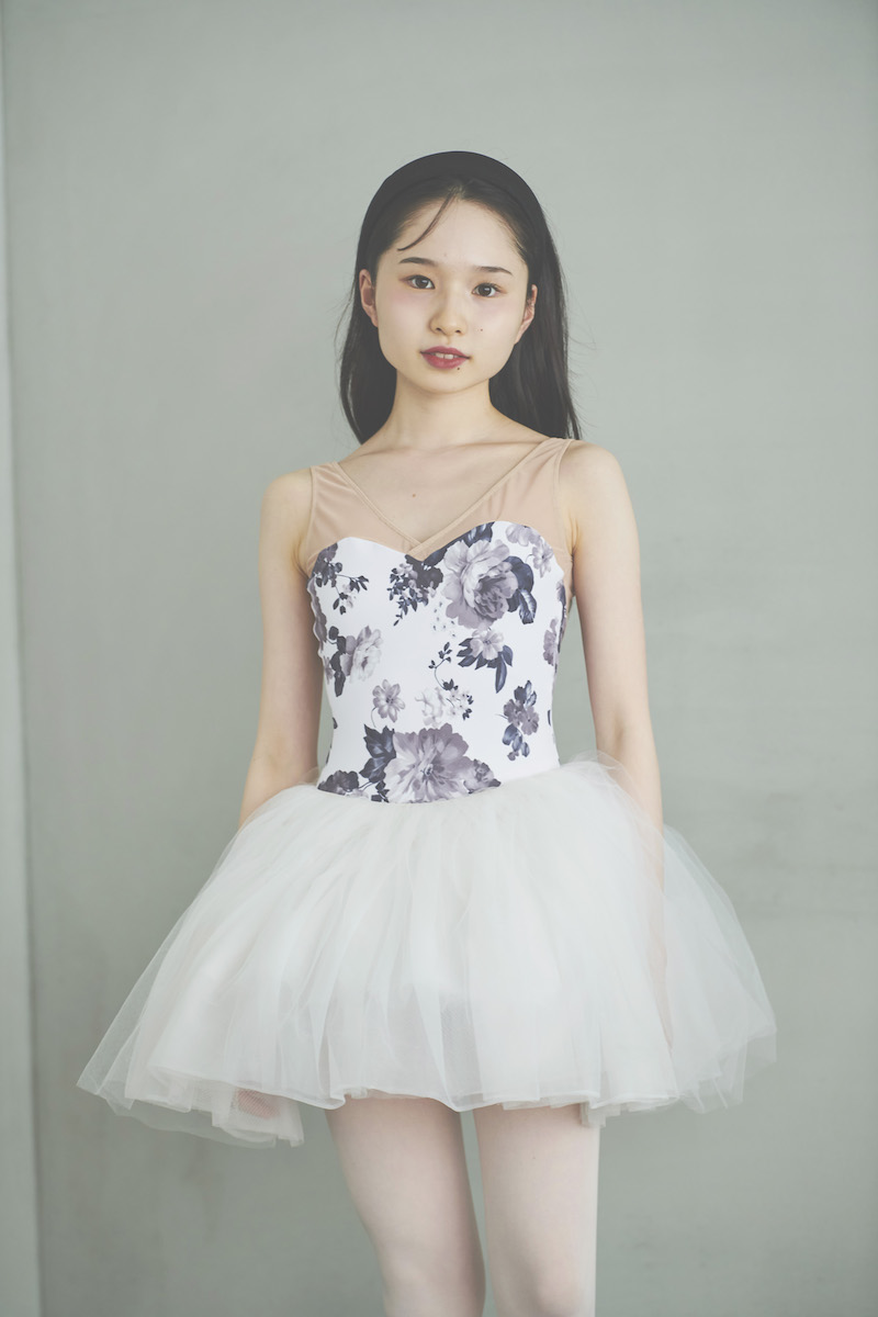 stina / type X common sense / dreamy white / kids / girl