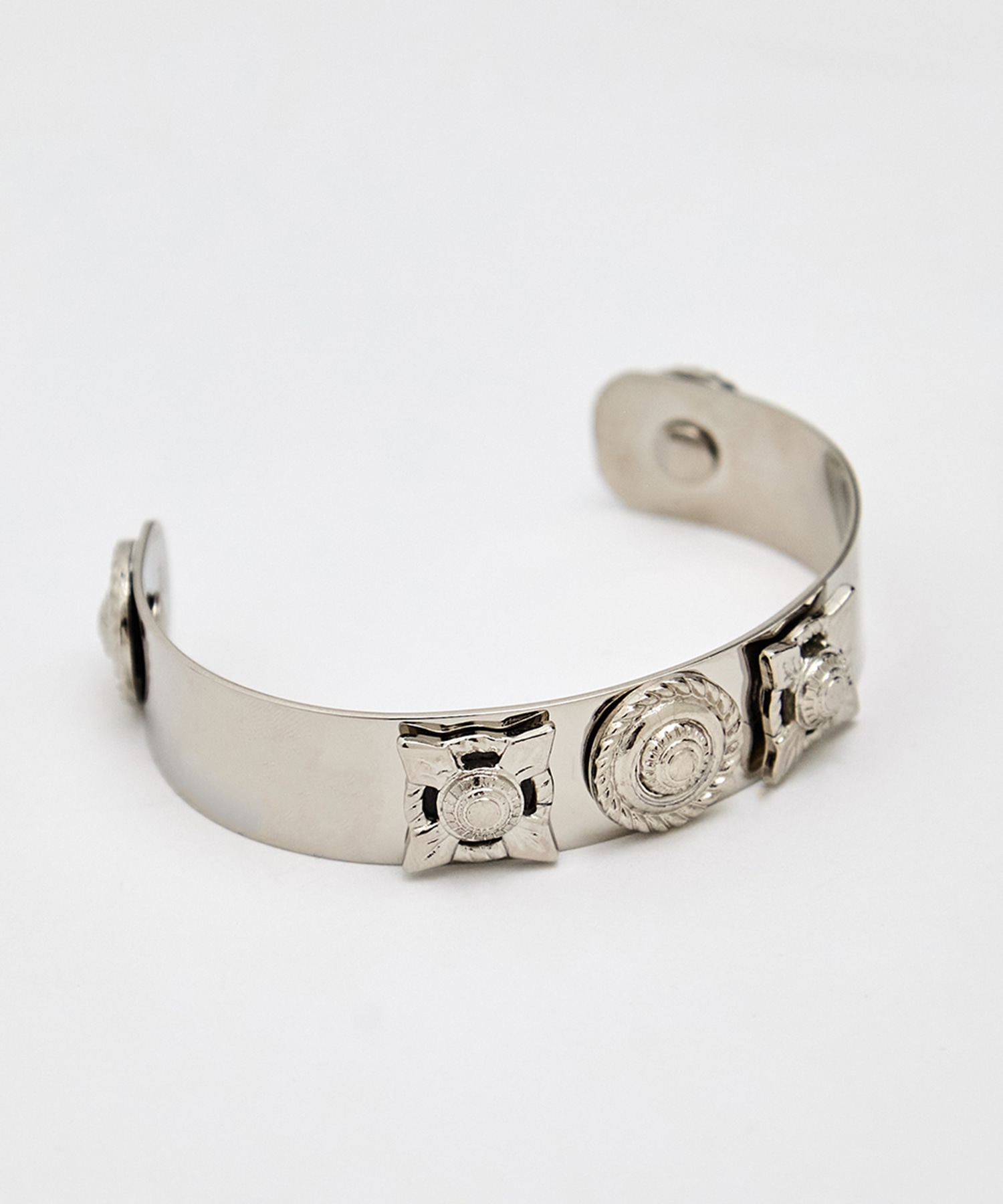 Metal bangle set(FREE SILVER): TOGA: WOMENS｜ STUDIOUS ONLINE公式