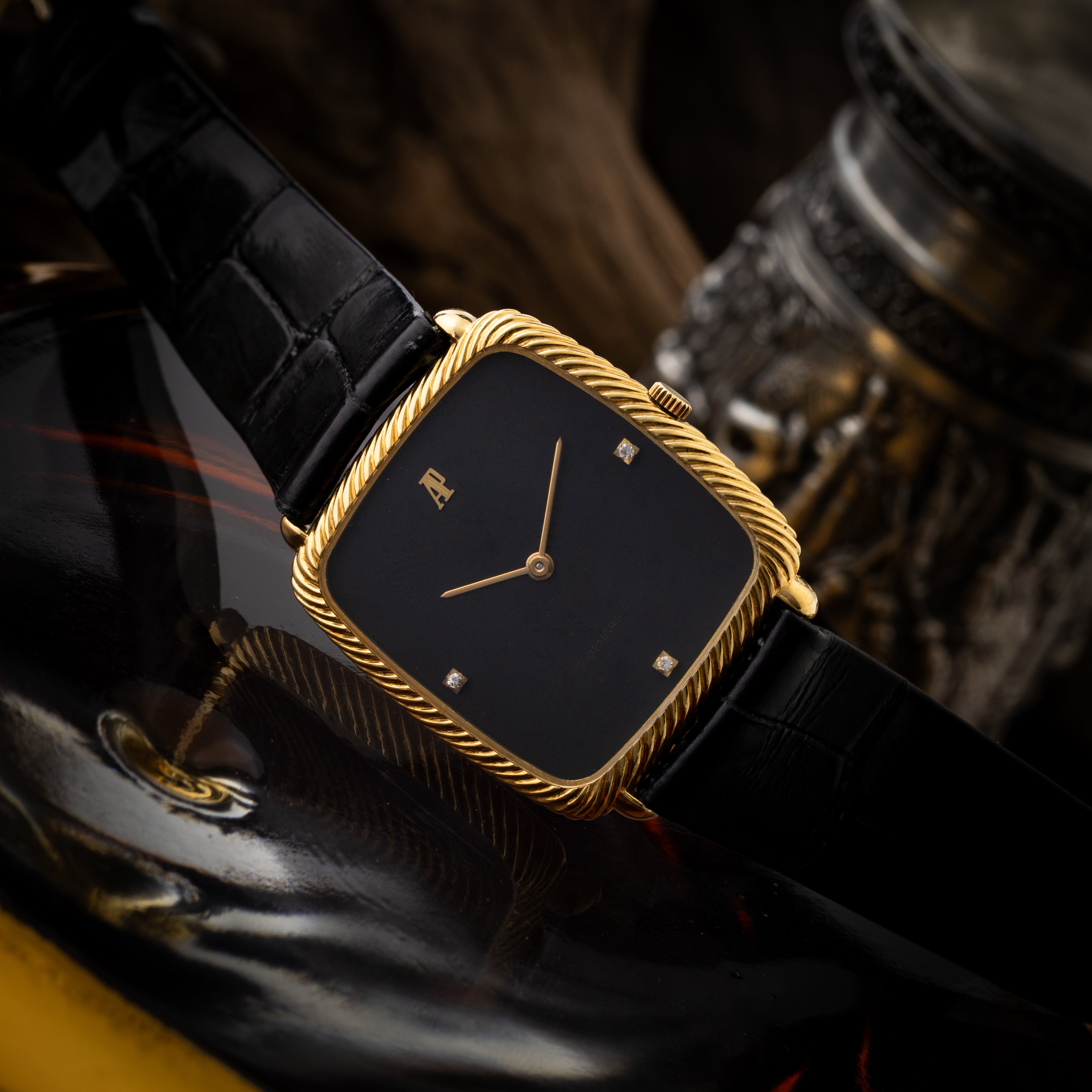 メンズドレスウォッチの魅力とは｜おすすめのメンズブランド7選