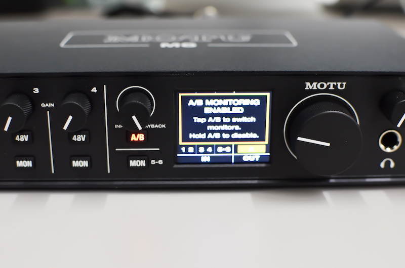 スピーカー切り替えにモニターコントローラー不要のオーディオ